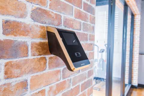 大阪のフィットネススタジオTRIVE　来店フロー　チェックイン